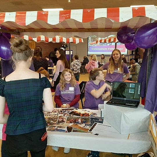 Open Dag gezellig en druk