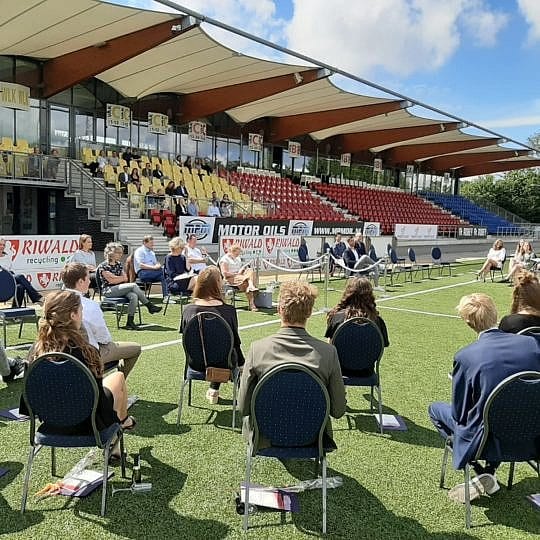 Diplomauitreiking in Telstarstadion